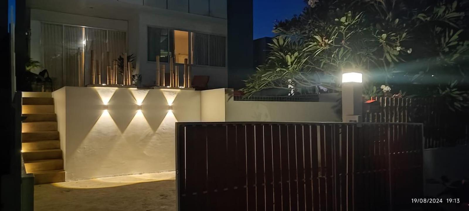 Mona Villa *